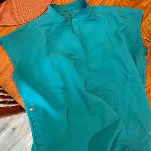 Figs Scrub Top- S Teal